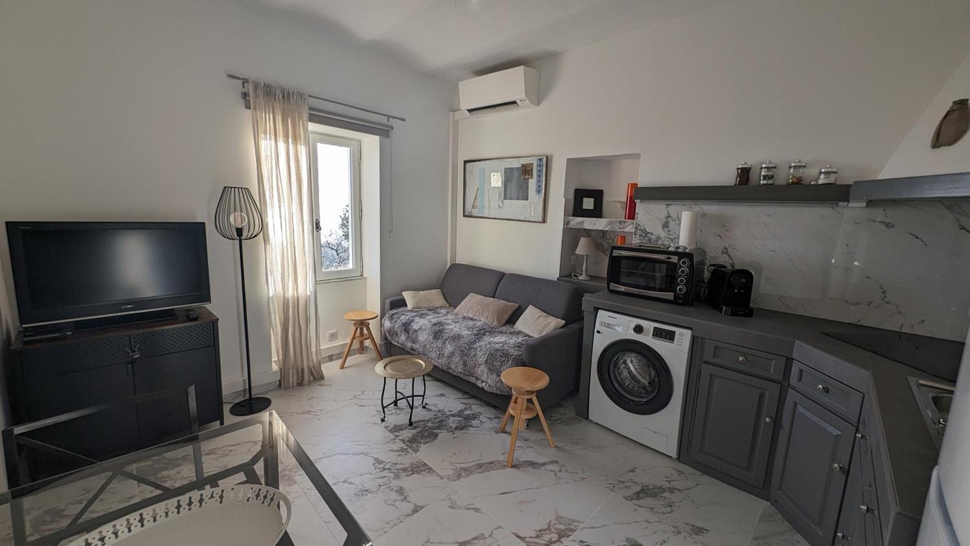 Le Mas D'Angeline, Vue Mer, Jardin Commun, Parking, Voiture Requise, 10 Min En Voiture De Monaco, Route Etroite, Pente Raide, Croisement Limite, Sea View, Shared Garden, Parking, Car Required, 10 Min Drive From Monaco, Narrow Steep Road, Limited Pass Beausoleil Exterior photo