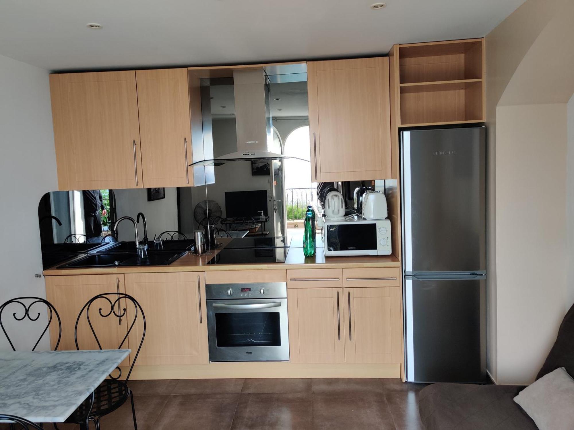 Le Mas D'Angeline, Vue Mer, Jardin Commun, Parking, Voiture Requise, 10 Min En Voiture De Monaco, Route Etroite, Pente Raide, Croisement Limite, Sea View, Shared Garden, Parking, Car Required, 10 Min Drive From Monaco, Narrow Steep Road, Limited Pass Beausoleil Exterior photo