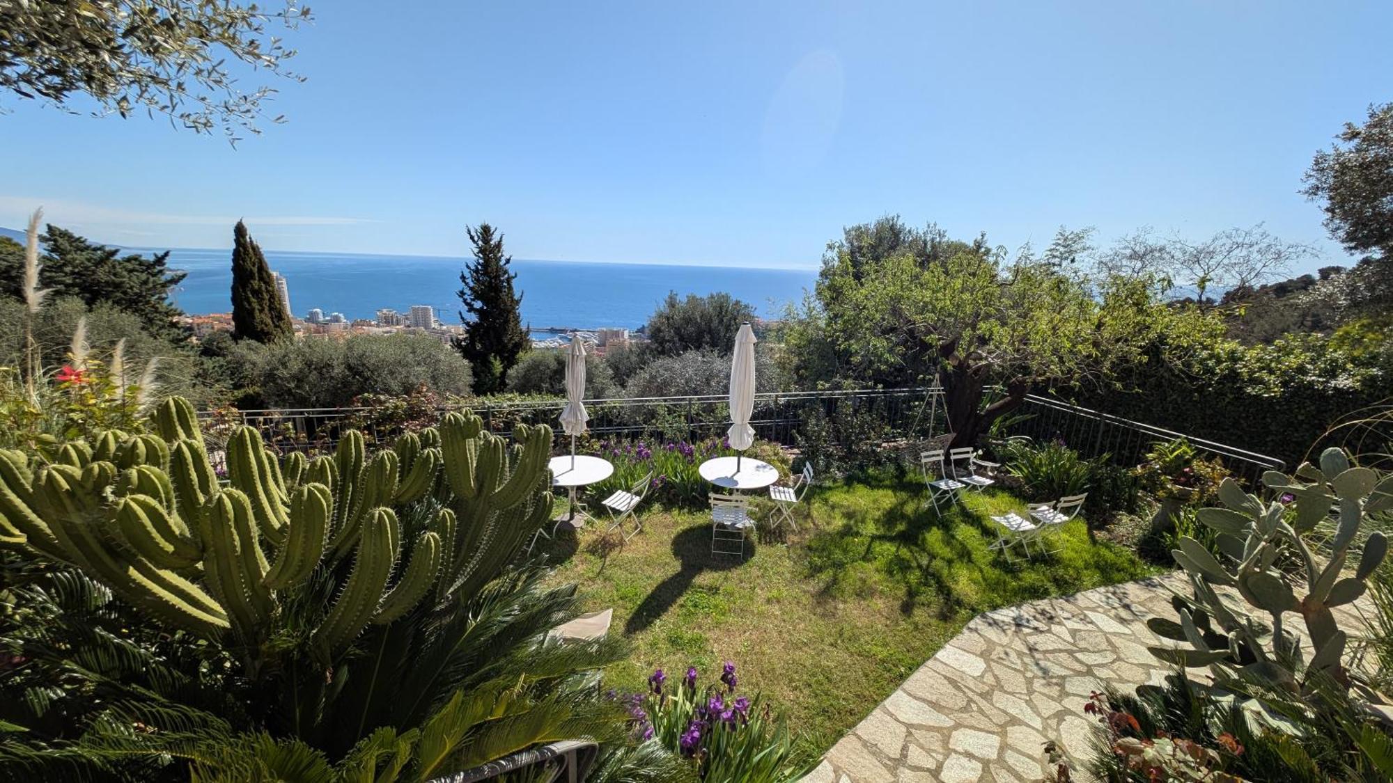 Le Mas D'Angeline, Vue Mer, Jardin Commun, Parking, Voiture Requise, 10 Min En Voiture De Monaco, Route Etroite, Pente Raide, Croisement Limite, Sea View, Shared Garden, Parking, Car Required, 10 Min Drive From Monaco, Narrow Steep Road, Limited Pass Beausoleil Exterior photo