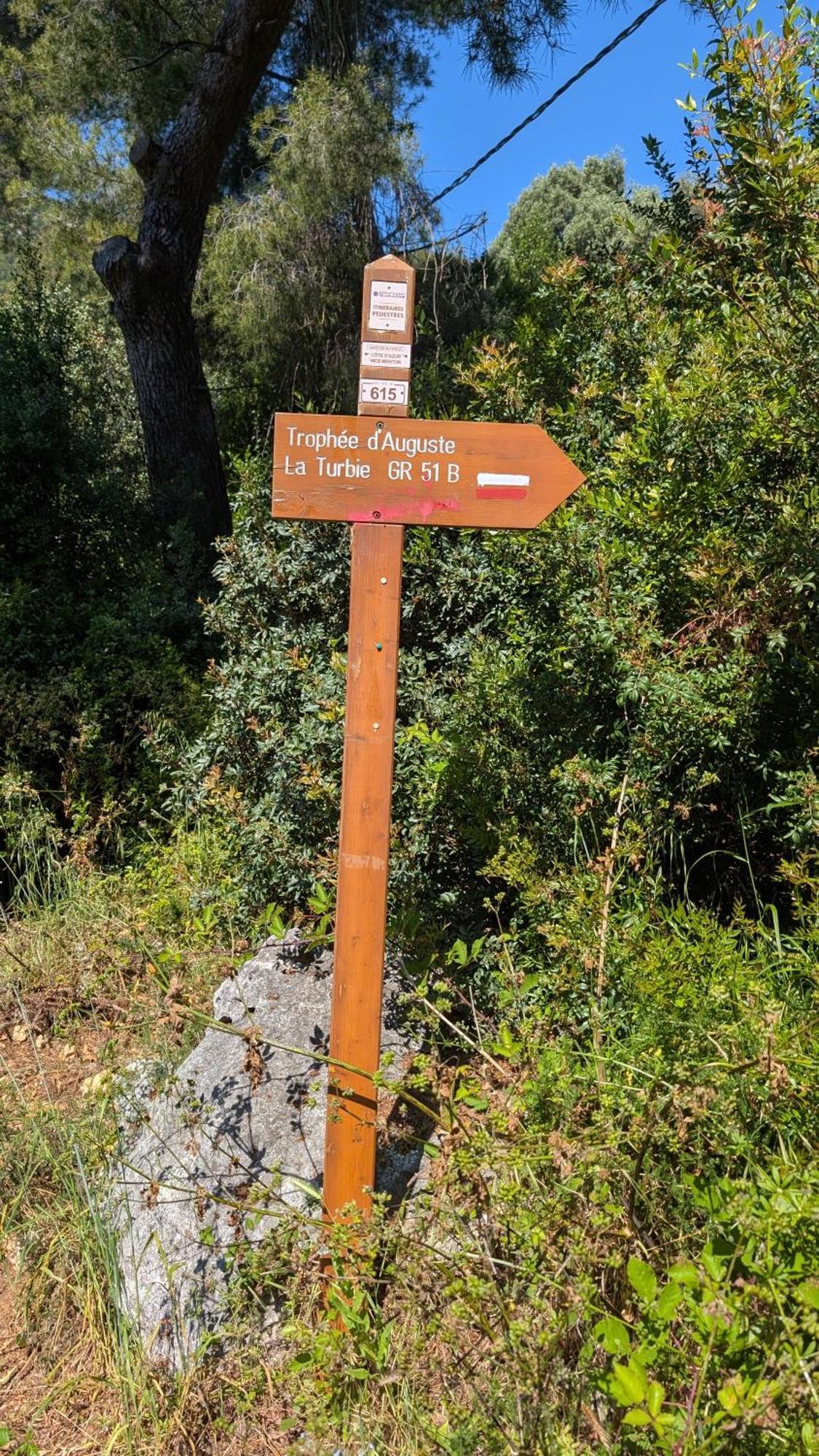 Le Mas D'Angeline, Vue Mer, Jardin Commun, Parking, Voiture Requise, 10 Min En Voiture De Monaco, Route Etroite, Pente Raide, Croisement Limite, Sea View, Shared Garden, Parking, Car Required, 10 Min Drive From Monaco, Narrow Steep Road, Limited Pass Beausoleil Exterior photo